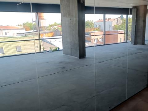 коммерческая по адресу Антоновича ул. (Сталинградской битвы), 120