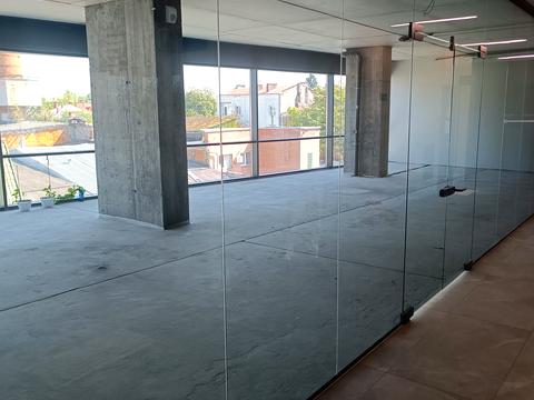 коммерческая по адресу Антоновича ул. (Сталинградской битвы), 120