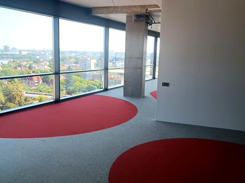 коммерческая по адресу Антоновича ул. (Сталинградской битвы), 120