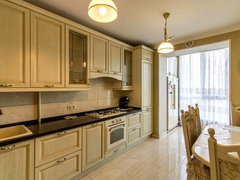 квартира за адресою Двірська, 20