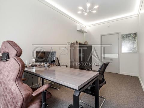 комерційна за адресою Січових Стрільців вул. (Артема), 84-А