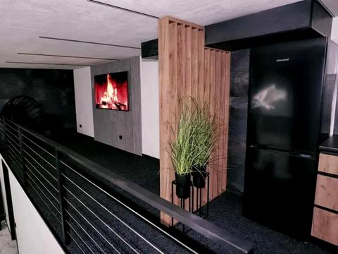 комерційна за адресою Михайла Бойчука вул. (Кіквідзе), 41-Б