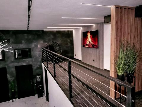 комерційна за адресою Михайла Бойчука вул. (Кіквідзе), 41-Б