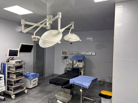 комерційна за адресою Микільсько-Слобідська вул., 8