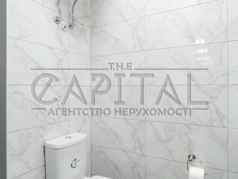 комерційна за адресою Микільсько-Слобідська вул., 8