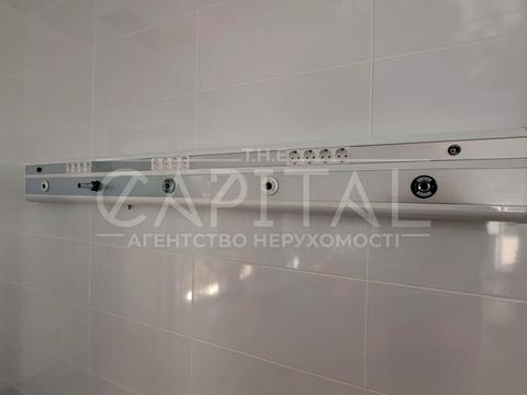 комерційна за адресою Микільсько-Слобідська вул., 8