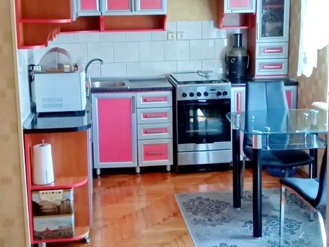 квартира за адресою Шкільна вул. (Героїв Сталінграда), 444