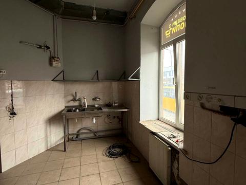 коммерческая по адресу Зализничная ул., 31