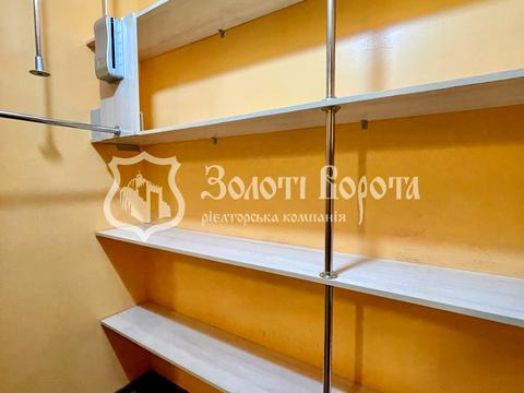 квартира за адресою Київ, Драгоманова вул., 2-А