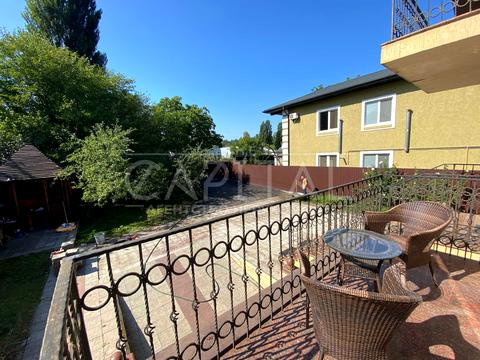 будинок за адресою Богатирська вул.