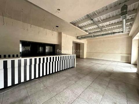 комерційна за адресою Петра Сагайдачного вул., 37