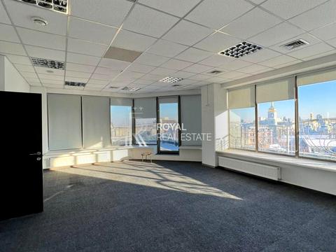 комерційна за адресою Велика Житомирська вул., 22