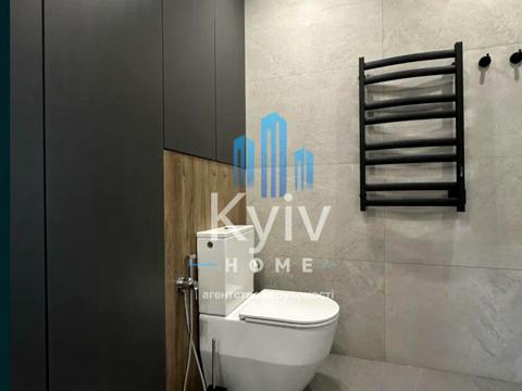 будинок за адресою Богатирська вул.