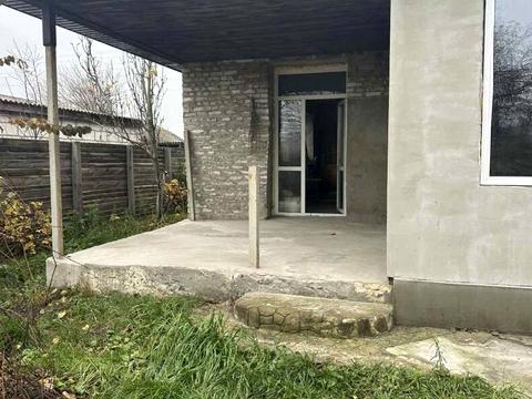 будинок за адресою Центральна вул., 80