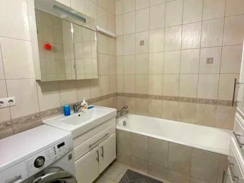 квартира за адресою Миколи Руденка бульв. (Кольцова), 14-Б