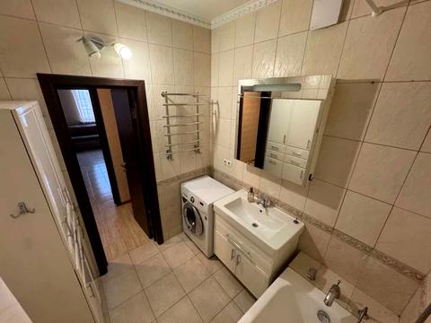 квартира за адресою Миколи Руденка бульв. (Кольцова), 14-Б