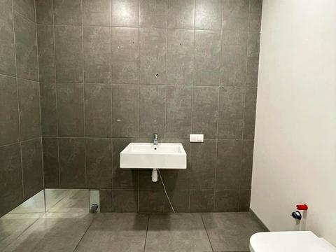 комерційна за адресою Сичеславская Набережная, 49