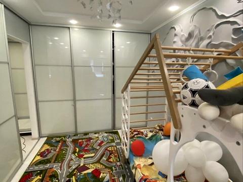 квартира за адресою Запорізька вул., 20а