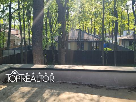 дом по адресу Лесопарковская ул.