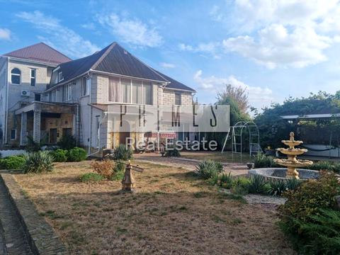 будинок за адресою Виноградна вул.