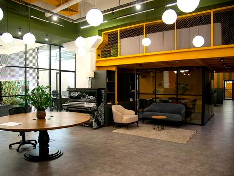 коммерческая по адресу Киев, Ахтырский пер., 7