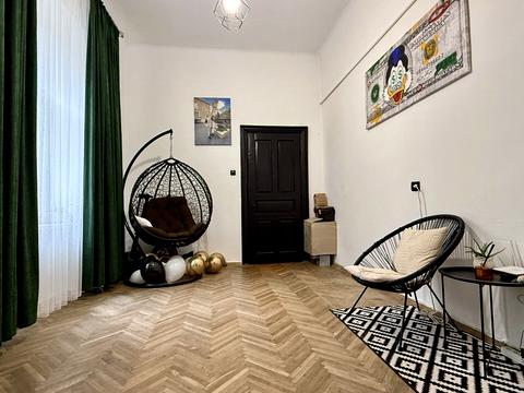 квартира по адресу Гетьмана Дорошенко ул. (Жовтневая), 56