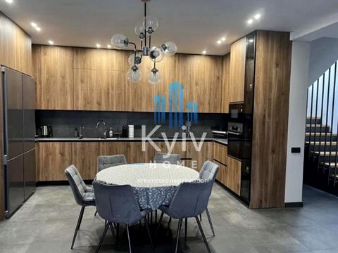 будинок за адресою Богатирська вул., 30-а