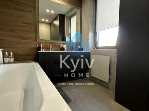 будинок за адресою Богатирська вул., 30-а