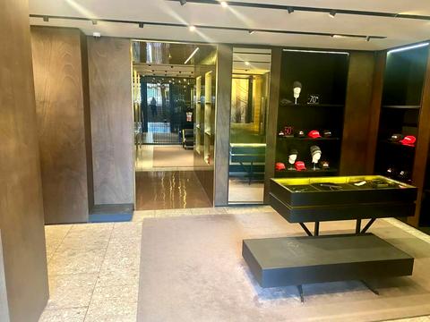 комерційна за адресою Басейна вул., 11