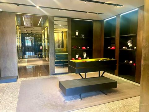 комерційна за адресою Басейна вул., 11