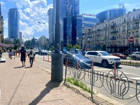 комерційна за адресою Басейна вул., 11