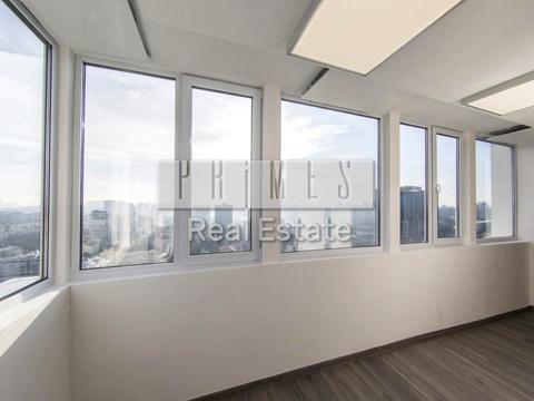 комерційна за адресою Саксаганського вул., 121