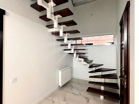 дом по адресу с. Подгорное, озерна