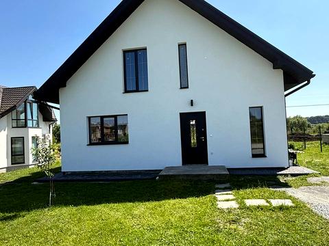 дом по адресу с. Подгорное, озерна