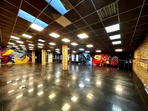 комерційна за адресою Верхній Вал вул., 24