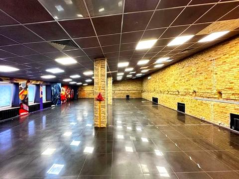 комерційна за адресою Верхній Вал вул., 24