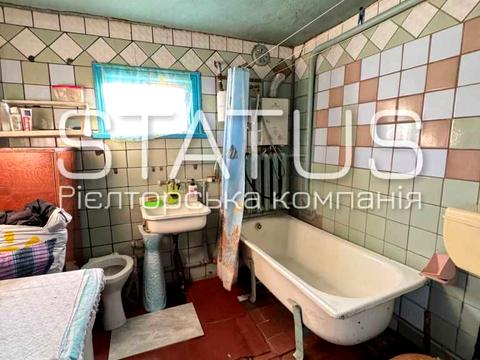 будинок за адресою Каштанова вул.