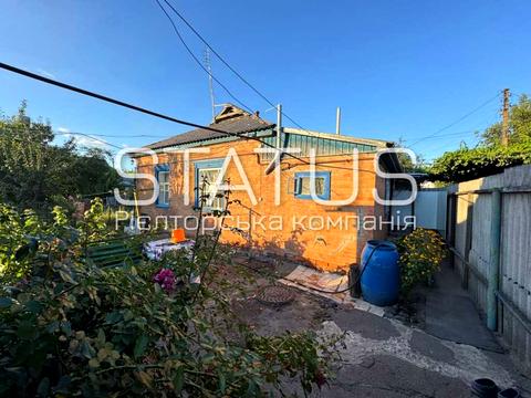 будинок за адресою Каштанова вул.