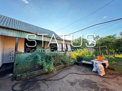 будинок за адресою Каштанова вул.