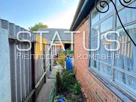 будинок за адресою Каштанова вул.