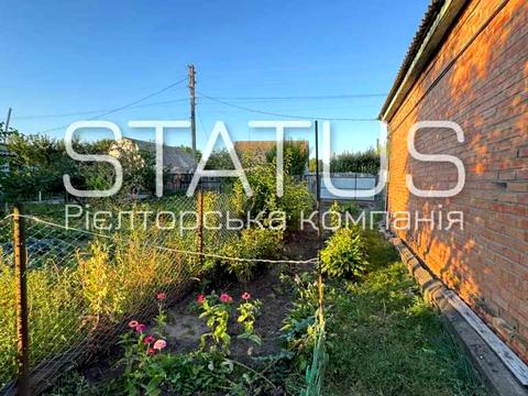 будинок за адресою Каштанова вул.