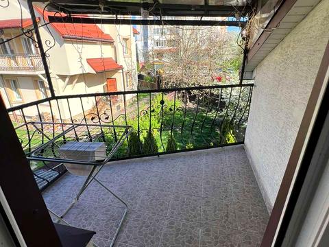 будинок за адресою Повітряна вул., 75