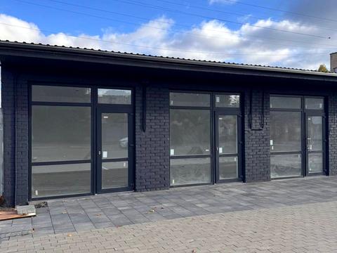 комерційна за адресою Марка Кропивницького вул. (Галана), 4