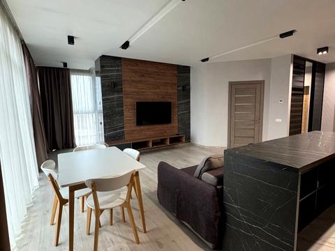 квартира по адресу Европейська, 11