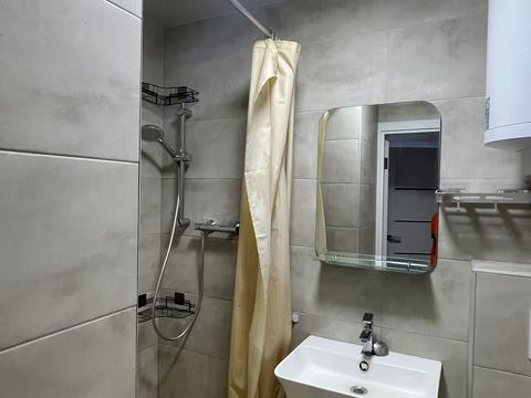 квартира за адресою Казарменна вул. (Григорія Андрющенка), 4-Б