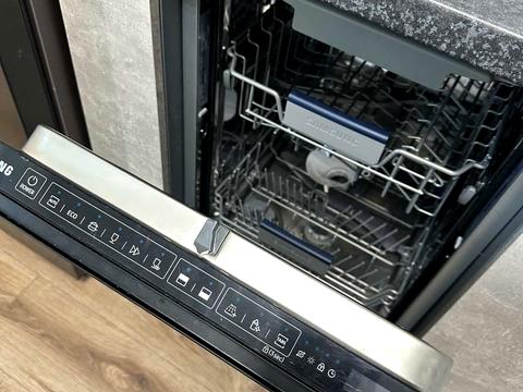 квартира по адресу Владимира Великого ул. (Артема), 25