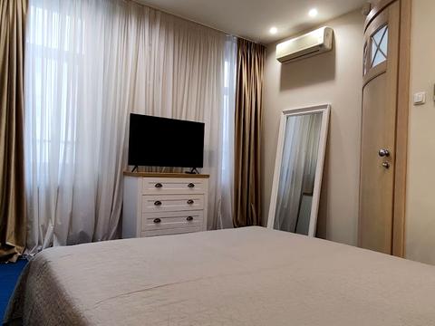 квартира за адресою Пилипа Орлика вул., 10