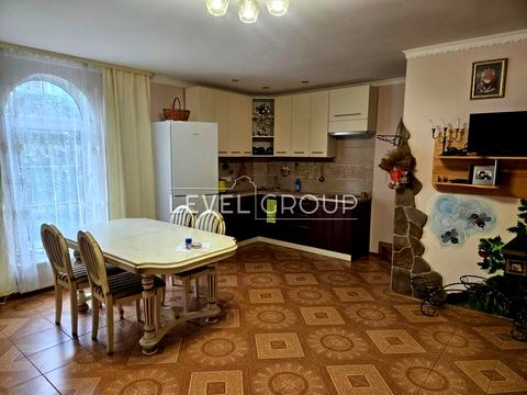 комерційна за адресою Перемоги, 7