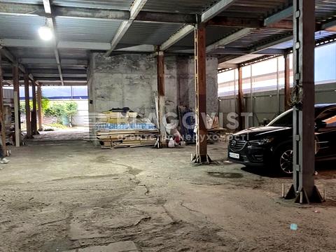 коммерческая по адресу Копилівська, 1