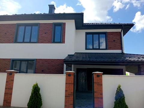 будинок за адресою Вишнева вул.